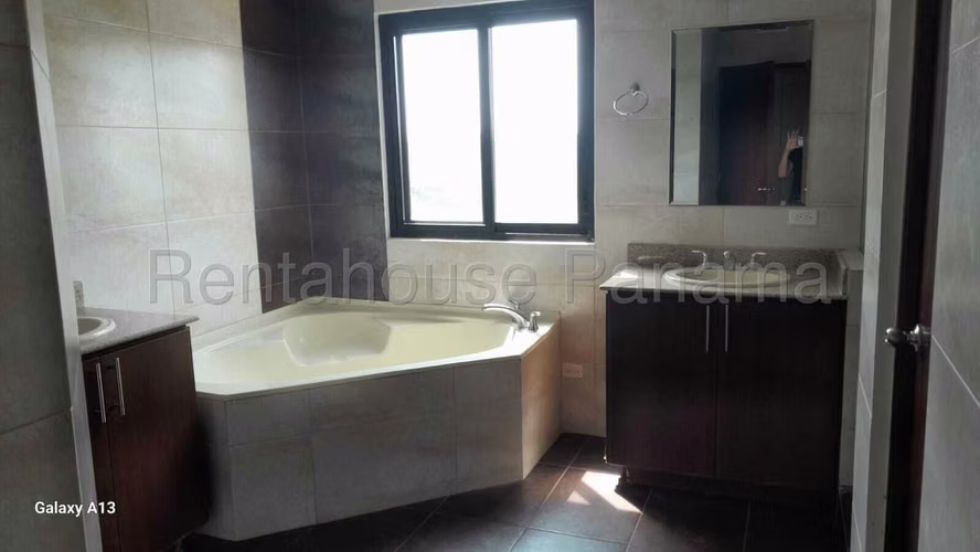 VENTA DE APARTAMENTO EN  SAN CARLOS HQ - Imagen 9
