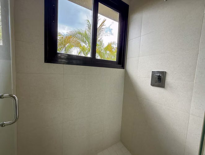 Linda Villa Pocos Metros de la Playa - Amoblada $510,000