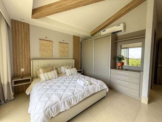 Linda Villa Pocos Metros de la Playa - Amoblada $510,000