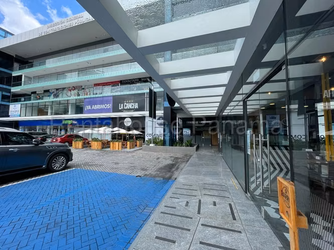Commercial space for rent in San Francisco AK