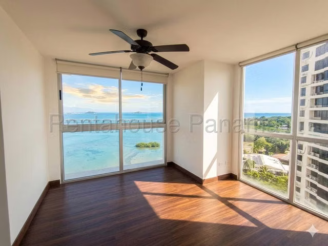 alquilo apartamento en coco del mar icon tower OF 26-6362