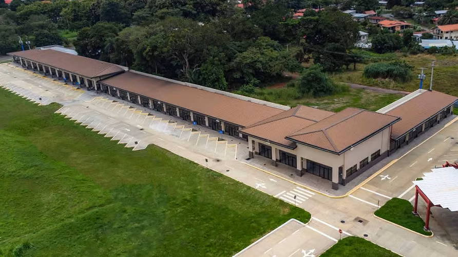 LOCALES COMERCIALES EN VENTA – GRAN PLAZA Canto del Llano, Santiago PRG-01