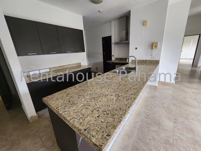 Venta de Apartamento en Panama Pacifico Ph Soleo Mts2: 180.10 PD