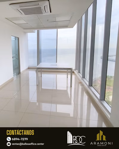 Oficina en venta en Balboa Office Center – Piso 27 con vista a la Cinta Costera y Casco Antiguo