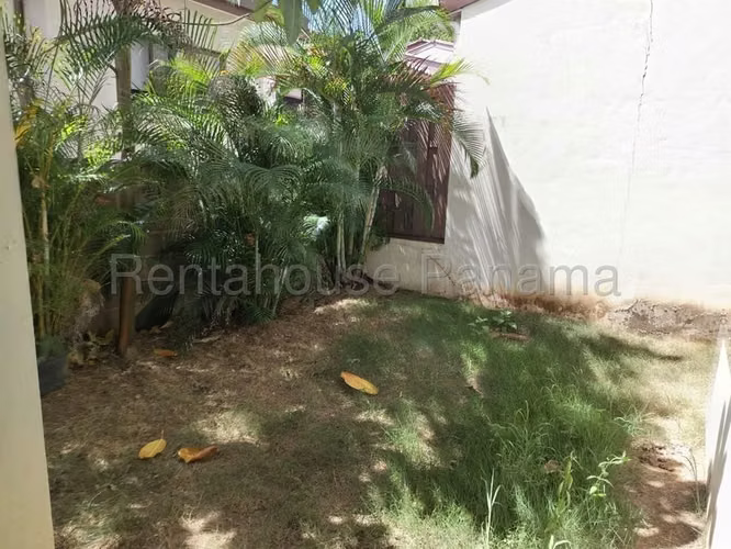 Casa en Venta en  Brisas Del Golf JG