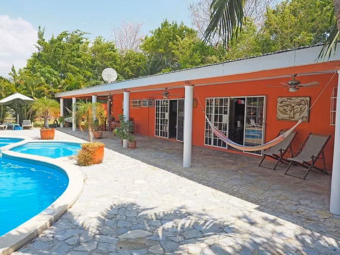 B&B en Venta en La Paz de Chame