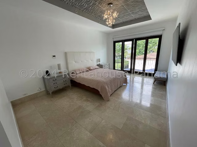 Venta Casa Fairway Santa Maria 26YCG3180