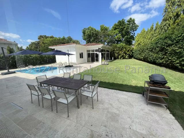 Venta Casa Fairway Santa Maria 26YCG3180
