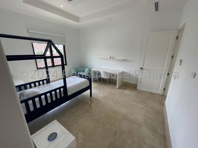 Venta Casa Fairway Santa Maria 26YCG3180
