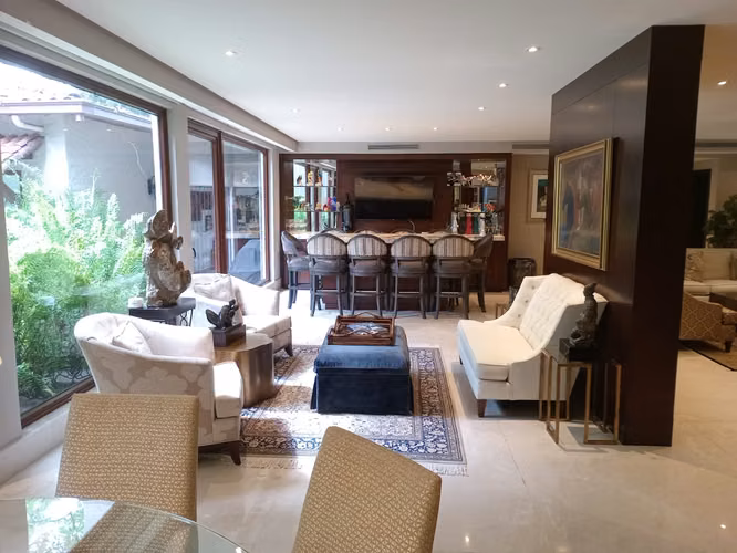 Casa para Venta o Alquiler- Altos de Golf