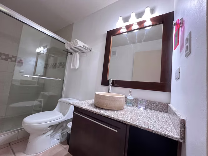 Oportunidad de Inversión | Suite de 2 Recámaras en Coronado Golf & Beach Resort