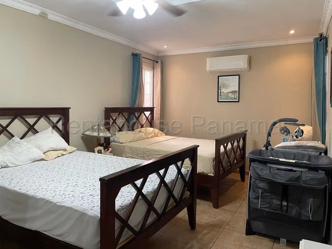 Casa en venta en Villa Zaita SYH
