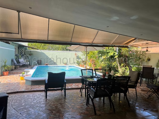 Casa en venta en Villa Zaita SYH