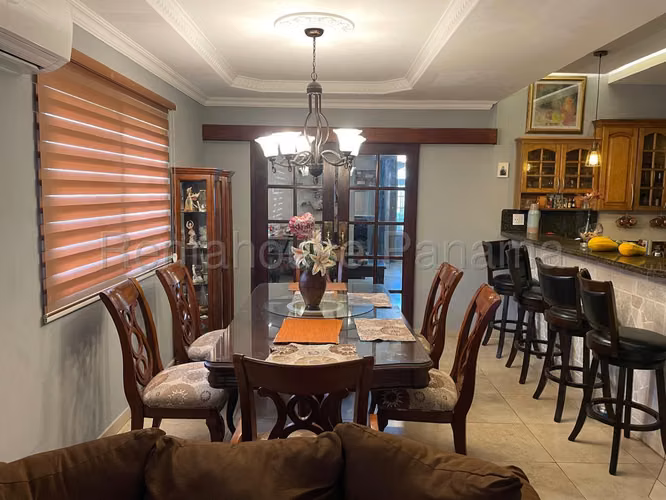 Casa en venta en Villa Zaita SYH