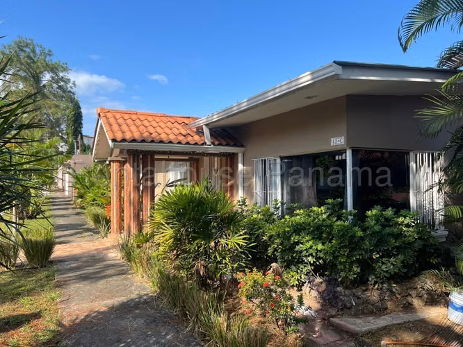 Casa en venta en Villa Zaita SYH