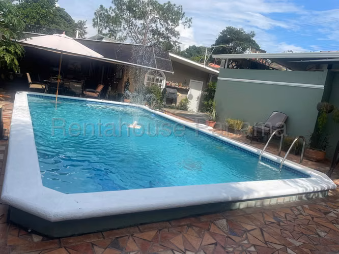 Casa en venta en Villa Zaita SYH