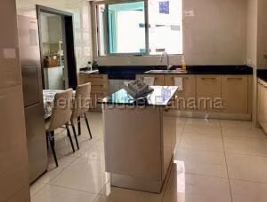 Alquiler de Apartamento con 286m2 en Bella Vista PH Allure at the Park 26-6644SR