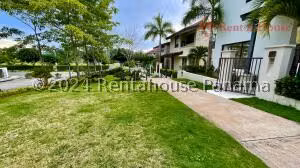 Venta de Casa con 272m2 en Panama Pacifico PH Nativa  26-6652SR - Imagen 2