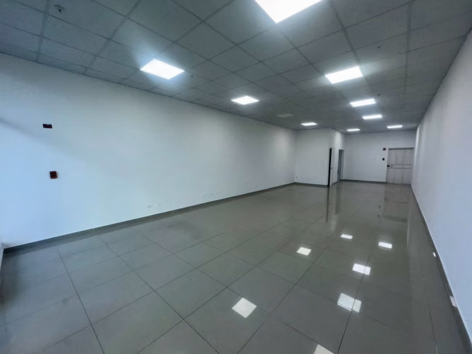 ALQUILER LOCAL COMERCIAL EN COSTA DEL ESTE - Imagen 2