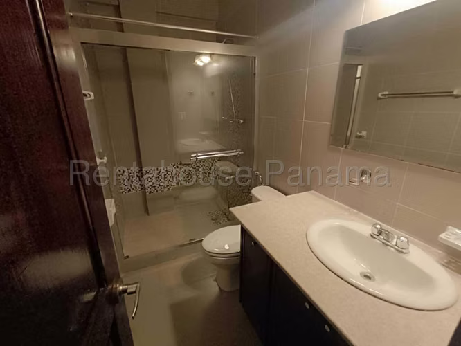 Casa en Venta en Clayton AFC 26-6424