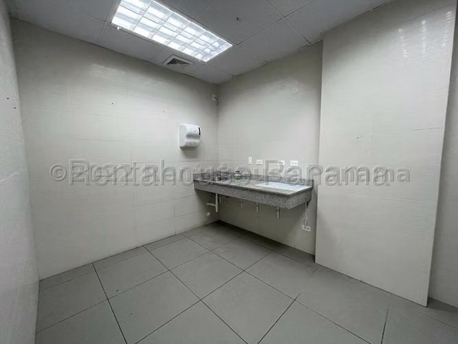 Local Comercial en Alquiler en San Francisco JG - Imagen 14