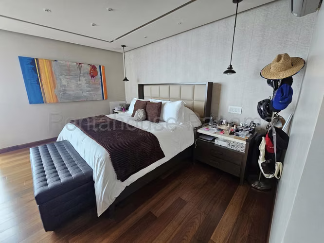 Venta de Penthouse de 3 niveles con 481.98m² en Coco del Mar 26JSS6701