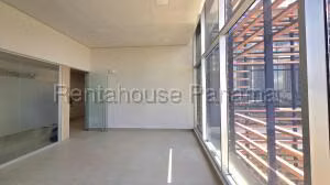 Venta de Oficina con 30m2 en Costa del Este PH Town Center 26-6658SR