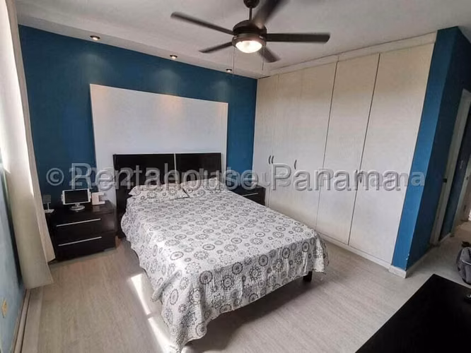 Apartamento en Venta en La Loceria  JG
