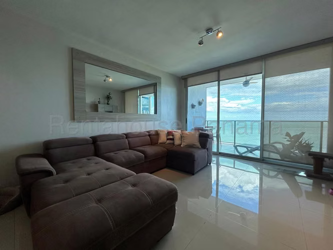 Apartamento en Venta en Avenida Balboa  JG