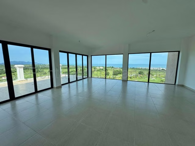 Las Olas II Apartment, San Carlos 26YCG3386
