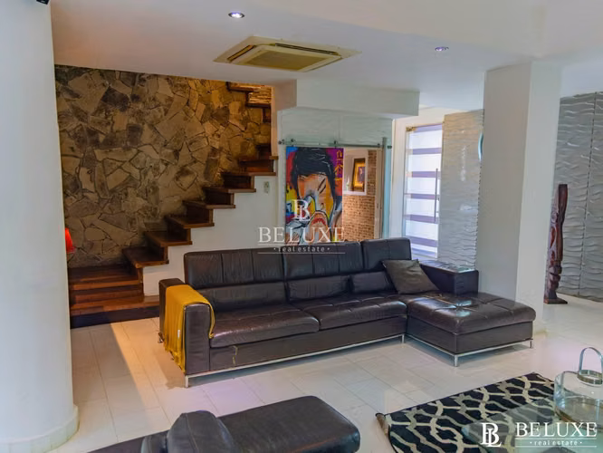 FOR SALE HOUSE ON CARPINTERO REAL ST., ANCON (10)