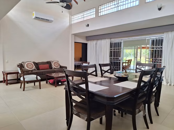 Villa en Costa Blanca Decameron con Terreno de 1,857 m² | Estilo Resort
