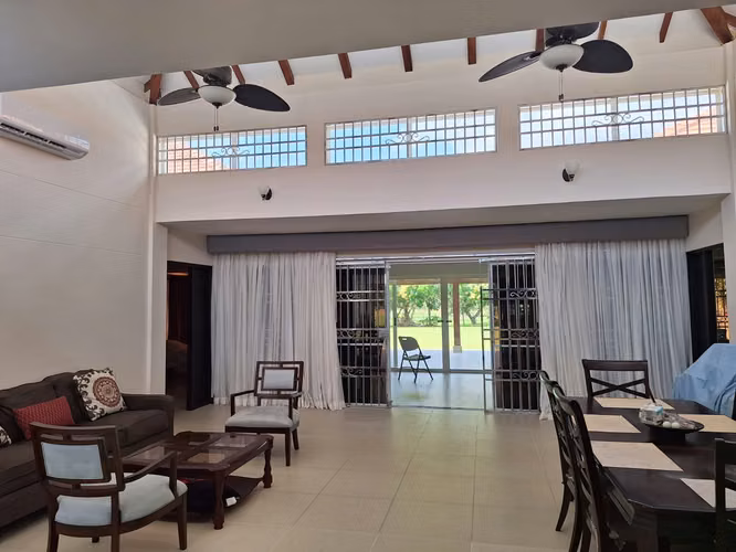 Villa en Costa Blanca Decameron con Terreno de 1,857 m² | Estilo Resort