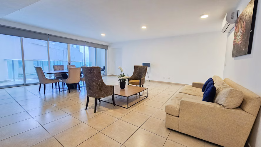 Amplio Apt. en Punta Pacífica frente al mar - 240 m2 - Oasis On The Bay