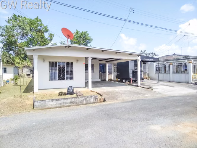 Venta de Casa - Arraijan - Vista Alegre - Altos de las Huacas - Imagen 2