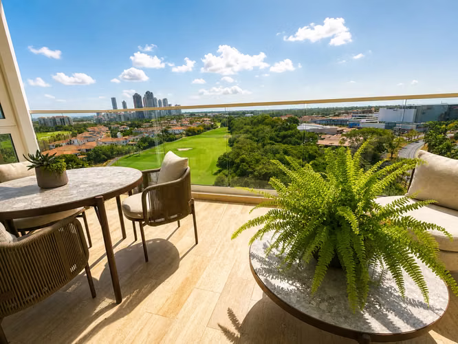 Venta de Apartamento en Santa María, PH Celeste, 210m2
