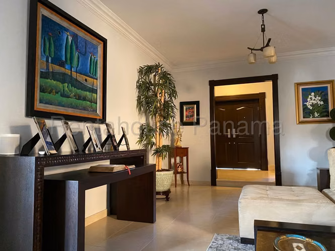 Venta de Casa en Ancon 26*6382Mfk