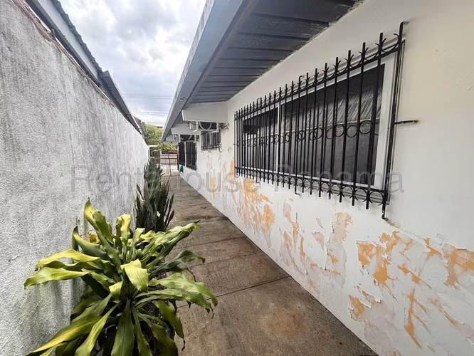 VENTA  DE CASA EN CASA 22-L BETANIA HQ