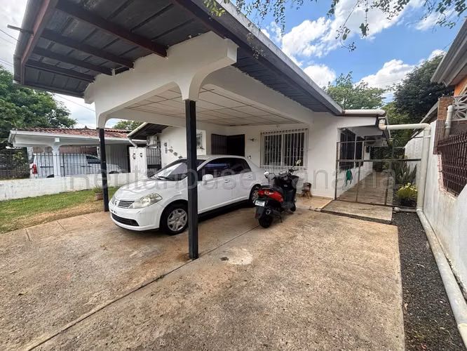 VENTA  DE CASA EN CASA 22-L BETANIA HQ