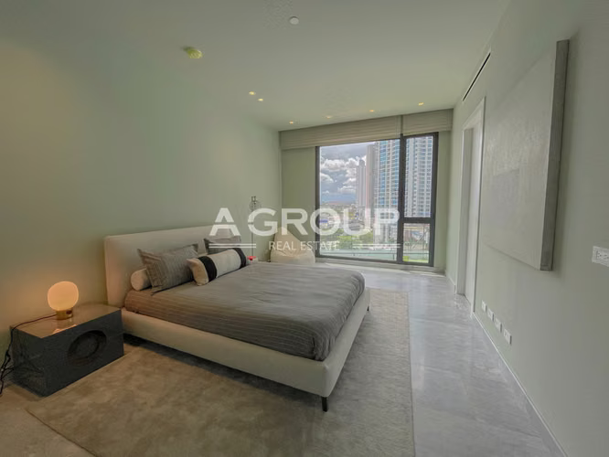 Upper East Tower - Costa del Este - Se vende exclusivo Apartamento