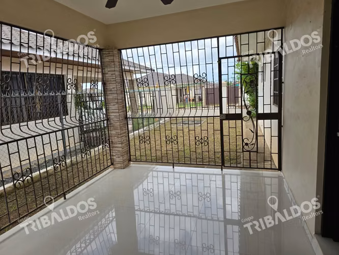 CASA EN VENTA EN AGUADULCE PROVINCIA DE COCLÉ