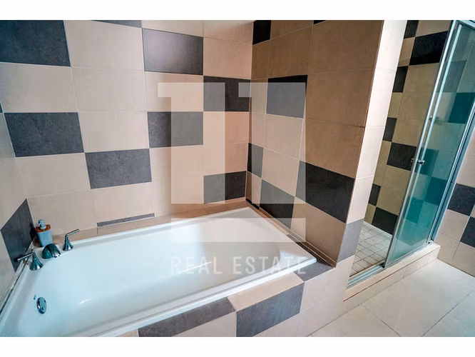 Se Vende Apartamento en PH Pacific Sea - Imagen 8