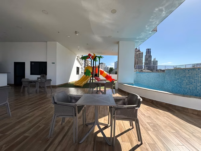 Apartamento amoblado en Venta en El Cangrejo - Imagen 14