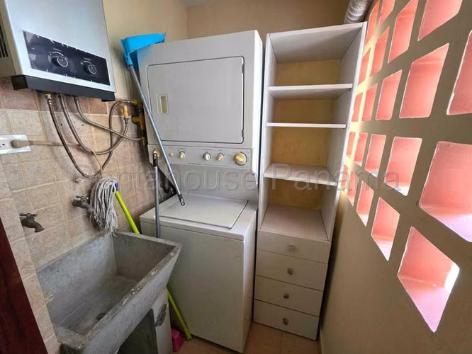 Apartamento en Venta en  Gorgona JG