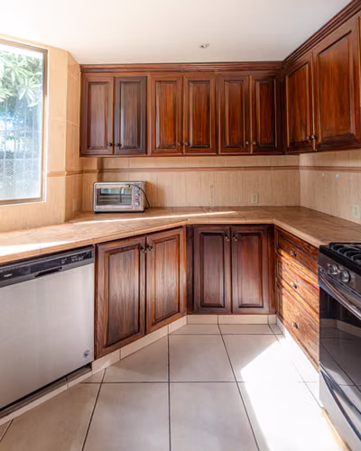Casa en Venta en Los Naranjos, Boquete | 2 Rec | 220 m² | $410,000 - Imagen 9