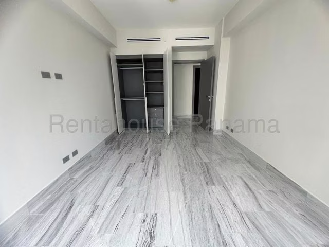 Apartamento en Alquiler en Nuovo Bella Vista 26YCG6004