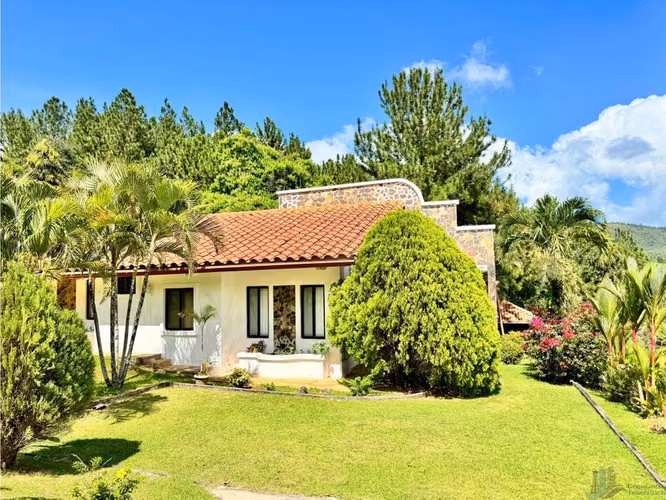 VENTA CASA EN ALTOS DEL MARIA REMATO 1139M2 CON JACUZZI OPORTUNIDA cv