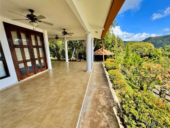 VENTA CASA EN ALTOS DEL MARIA REMATO 1139M2 CON JACUZZI OPORTUNIDA cv