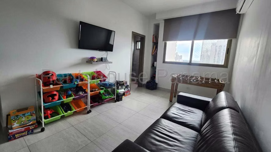 Venta de apartamento de 218m² en Costa del Este 26JSS3024
