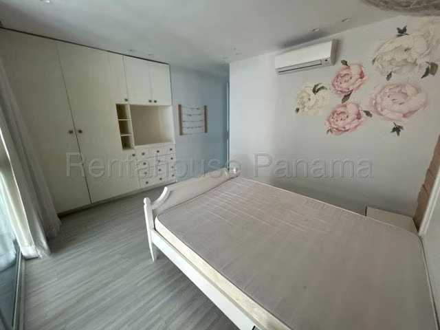 Venta PH Aquamare JM